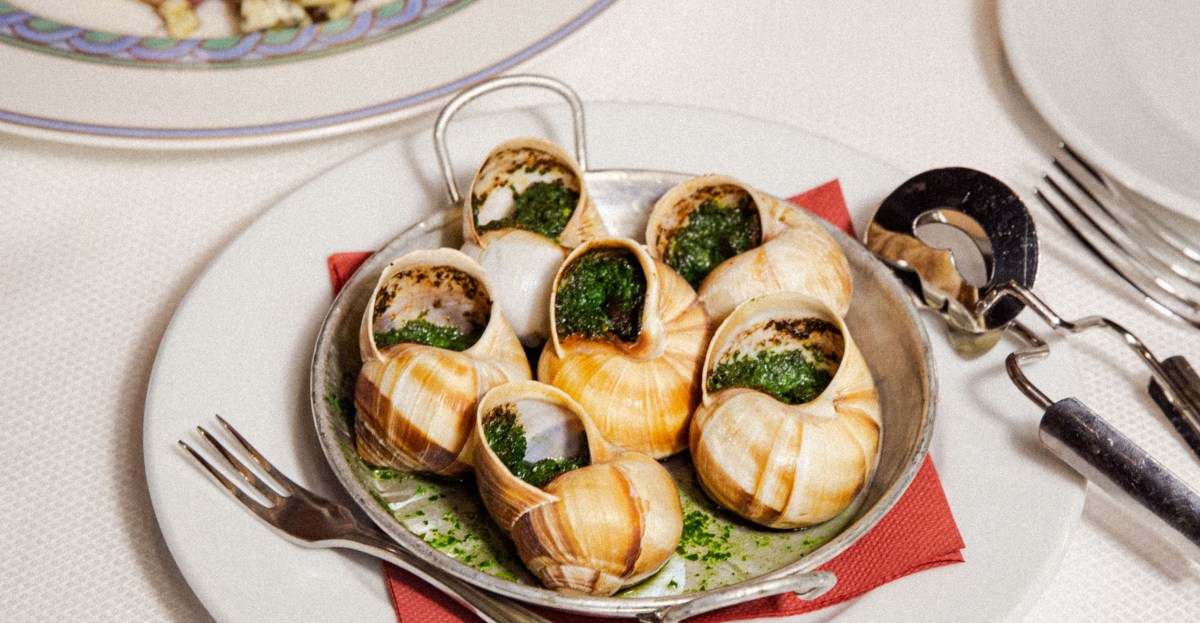 No Équipe Cagliari Content Found in Reviewed Paris Rental Sources